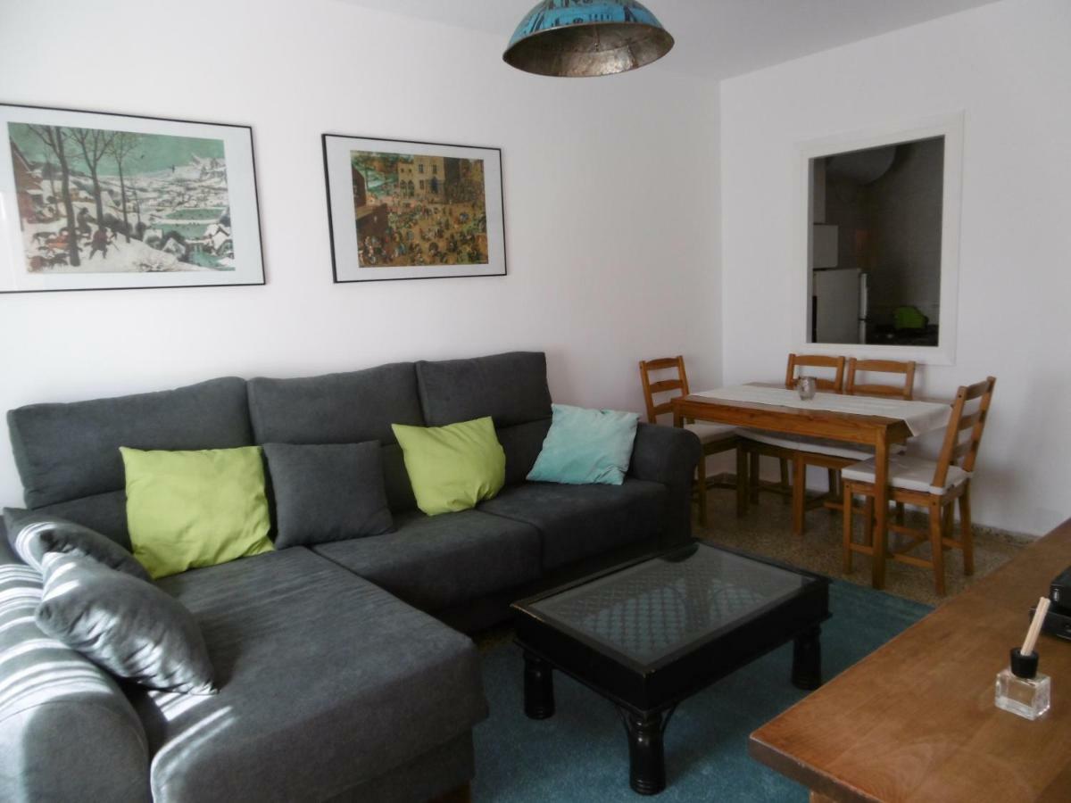 Apartamento Neptuno ネルハ エクステリア 写真